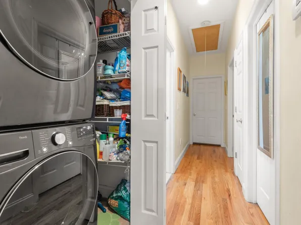 215 South Street image 11 of 37