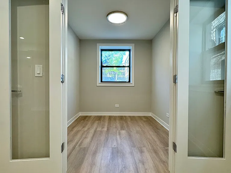 5045 N Glenwood Ave #G — Photo 3