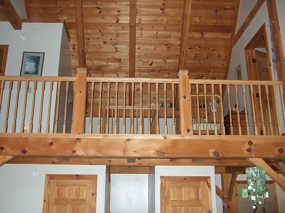 2nd floor loft above living room