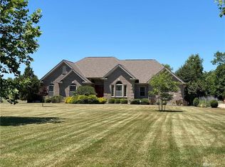 7411 Watkins Starkey Rd, Blanchester, OH 45107