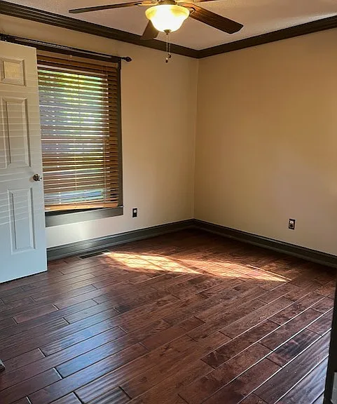 2900 Fieldstream Dr N — Photo 10