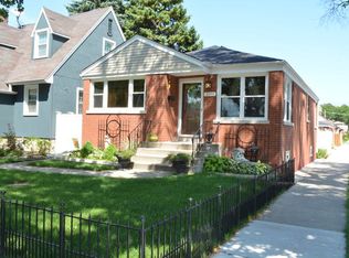 3301 N Page Ave, Chicago, IL 60634