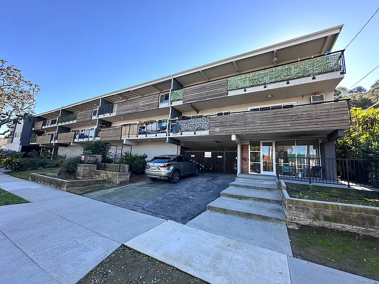 265 Monterey Rd #23 — Photo 2