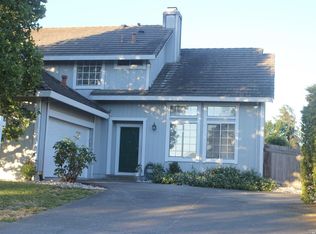 1152 Daniel Dr, Petaluma, CA
