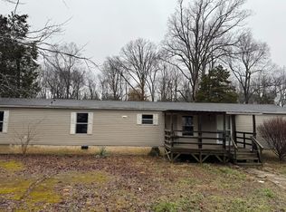 1941 Roy Hunter Rd, Cave City, KY 42127