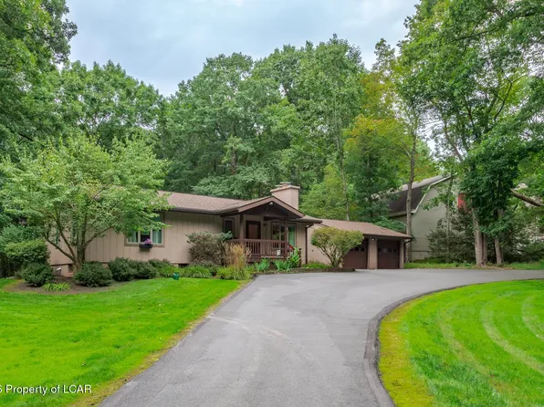 6525 Bear Creek Blvd, Bear Creek Township, PA 18702