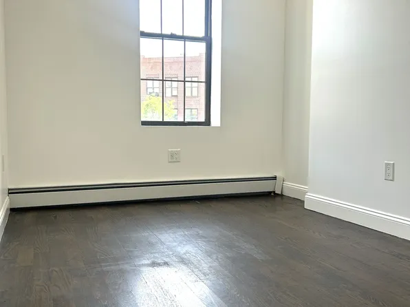 1578 Eastern Parkway image 4 of 7