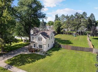 708 Mac Arthur Dr, Beaver Dam, WI 53916