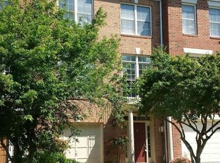 1302 Sundial Dr, Reston, VA 20194