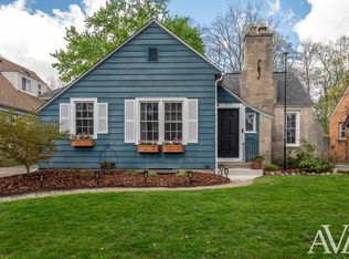 317 Bristol Ave NW, Grand Rapids, MI 49504