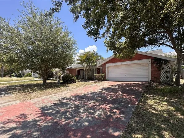 3648 Sail Dr, New Port Richey, FL 34652