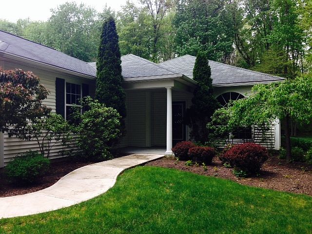 1st image of 6863 Savannah Dr