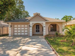 606 105th Ave N, Naples, FL 34108