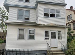 35 Barker St, Hartford, CT 06114