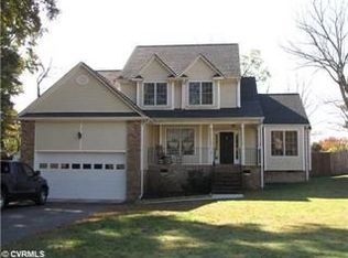 119 Hampton Dr, Colonial Heights, VA 23834
