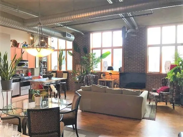 640 Glen Iris Dr NE APT 301, Atlanta, GA 30308