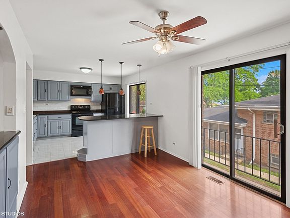 5th image of 8746 Kedvale Ave #C