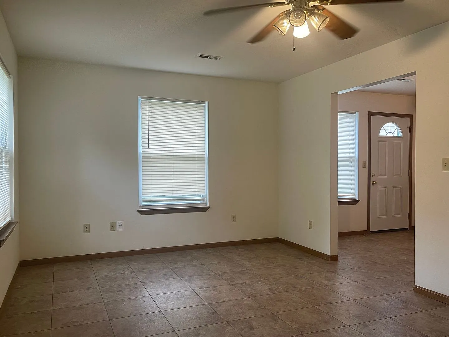 1318 Yuma #2 — Photo 4