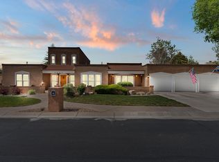 9509 Seabrook Dr NE, Albuquerque, NM 87111