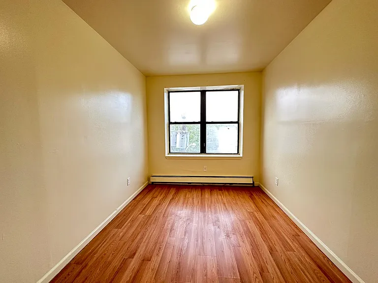 205 Union St #13E — Photo 3