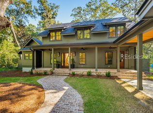 173 Bull Point Dr, Seabrook, SC 29940