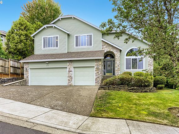 2nd image of 4758 NW Oakpoint Way