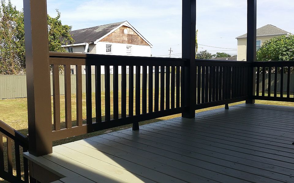 covered back porch