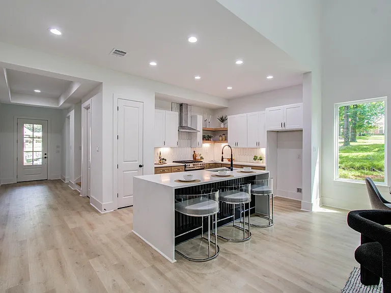 1802 Rollingwood Dr — Photo 31