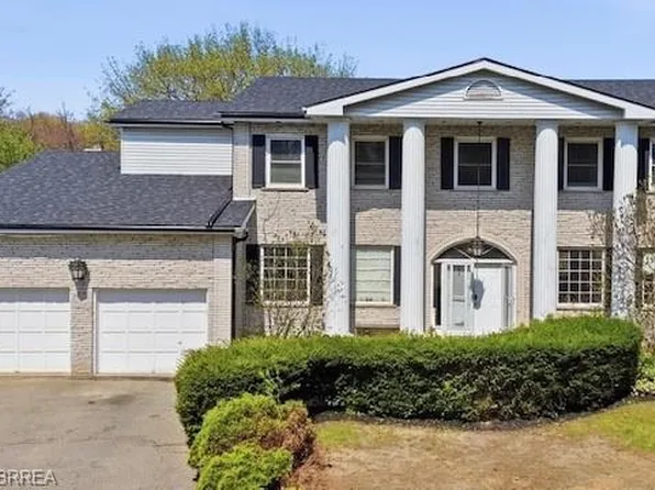 10 Fieldstone Cir, Brantford, ON N3R 6S7