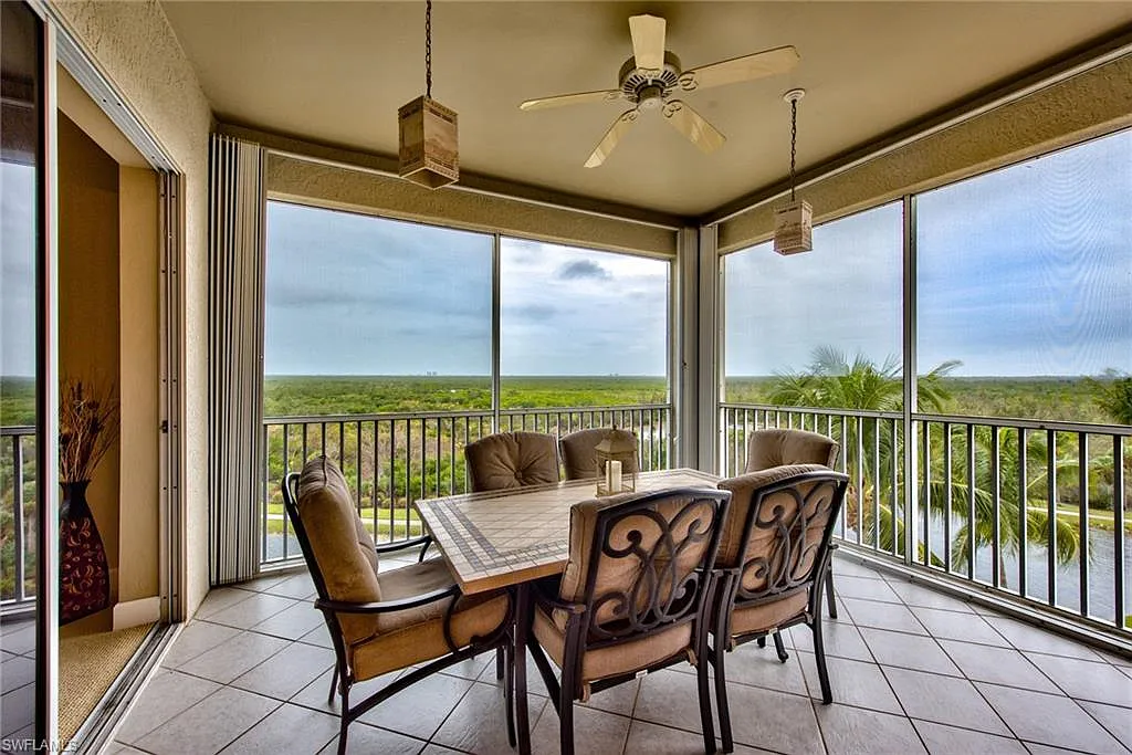 2 bed, 2.0 bath, 2056 sqft, $5,500 — Photo 1