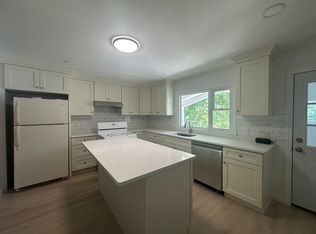 322 Kenrick St, Newton, MA 02458