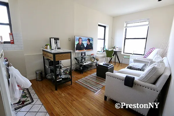 Rented by JM Preston Properties LLC | media 11