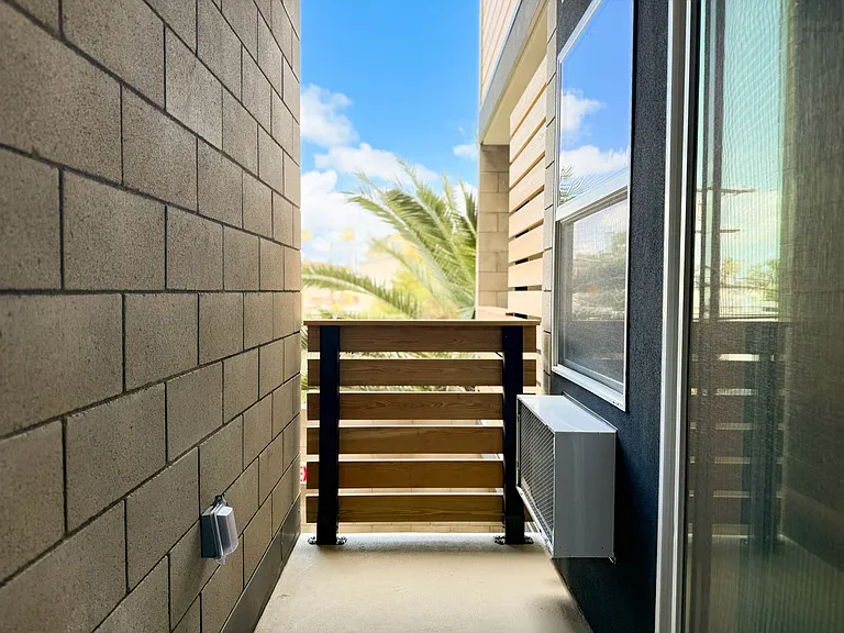 1520 Tyler House — Photo 34