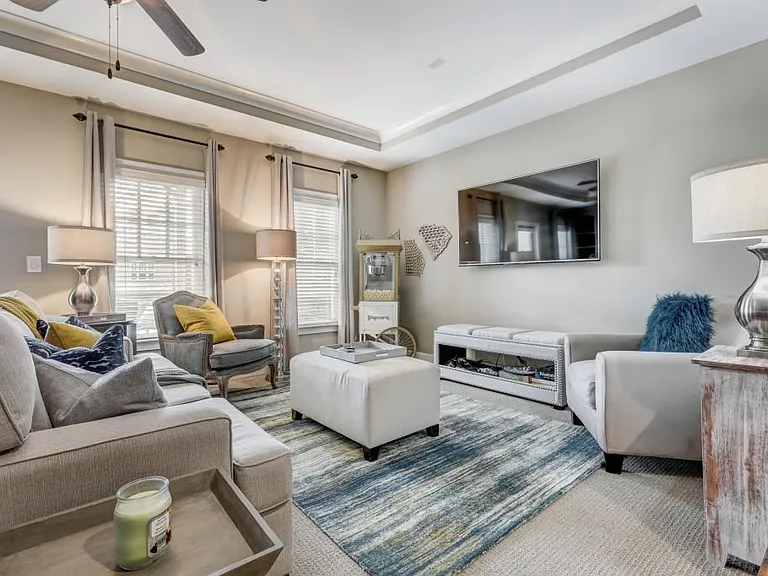 2114 W Village Xing SE — Photo 30