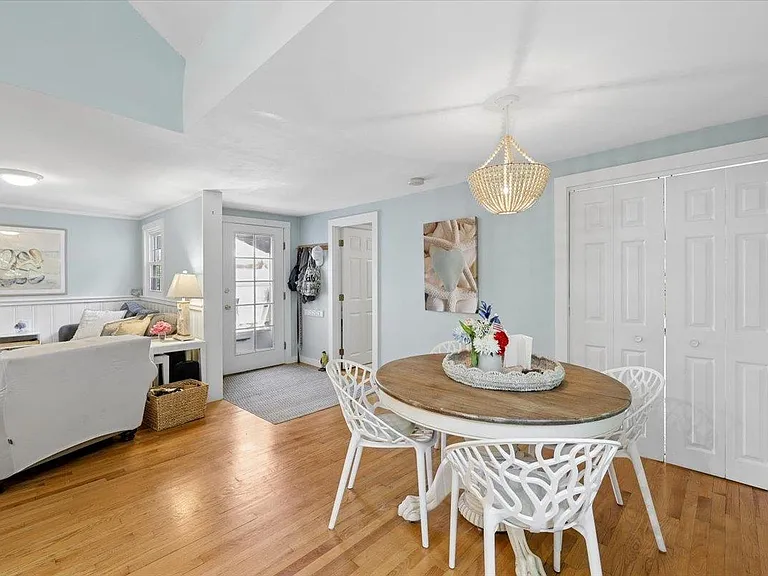 31 Perkins Rd — Photo 9