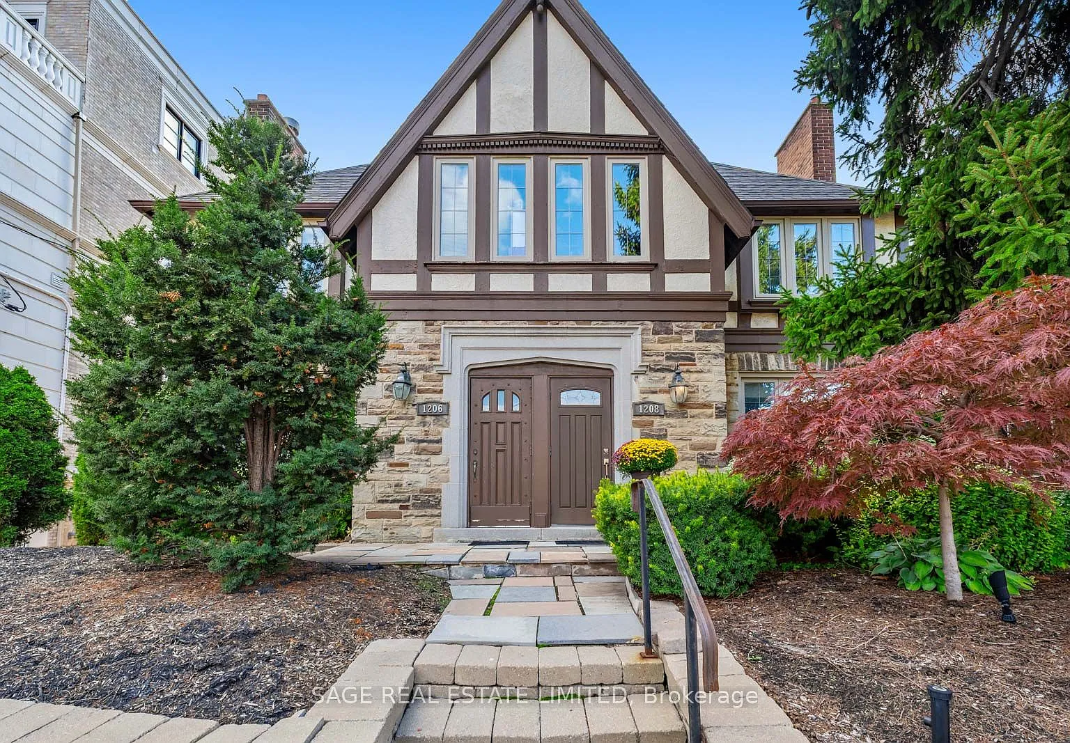 2 bed, $3,600 — Photo 1