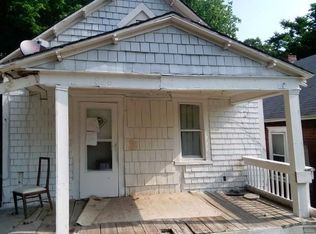 826 Orville Ave, Kansas City, KS 66101