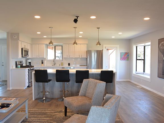 2nd image of 2293 Sandia Dr