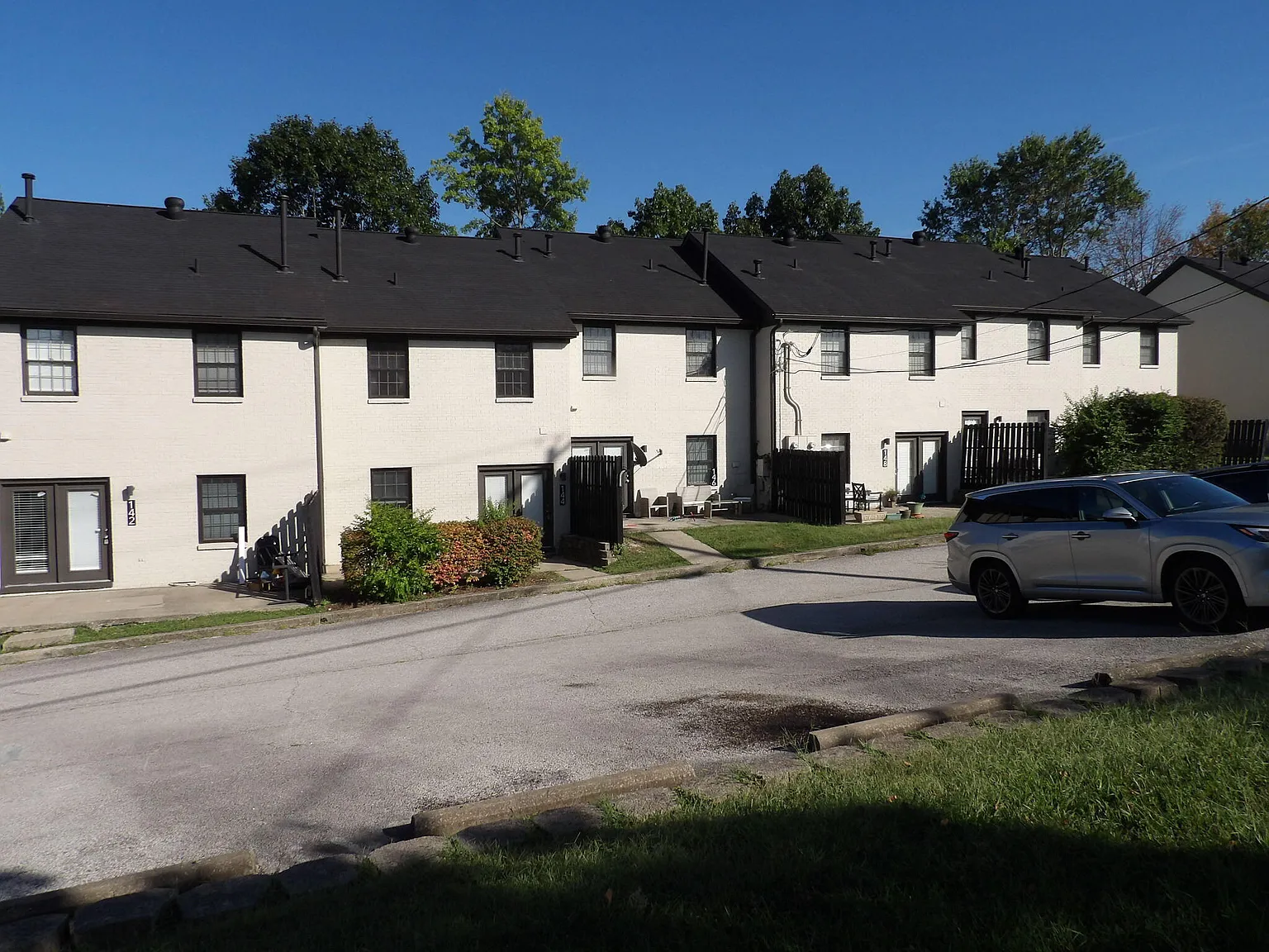 2 bed, 2.0 bath, 1500 sqft, $1,600 — Photo 1