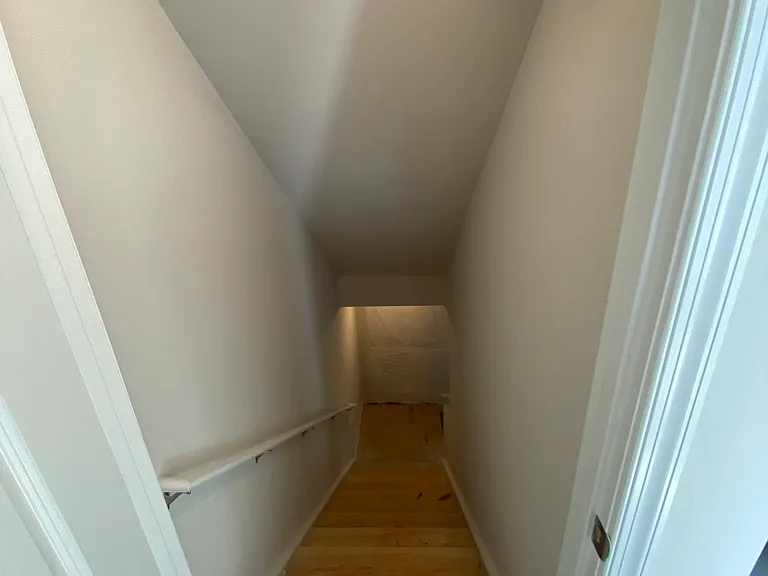 177 Robinia Rd — Photo 7