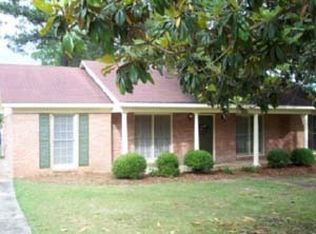 5225 Stonegate Dr, Columbus, GA 31909