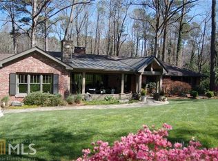1051 Somerset Dr NW, Atlanta, GA 30327