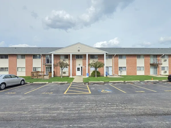 1557 Jill Ct APT 206, Glendale Heights, IL 60139