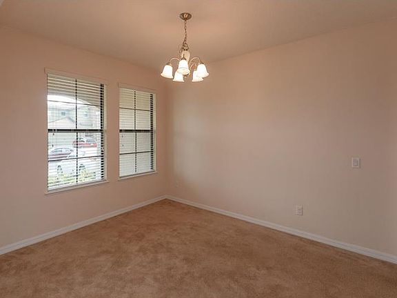 4th image of 2750 Corbel Loop
