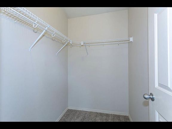 2nd image of 1250 NE Birkshire Ct