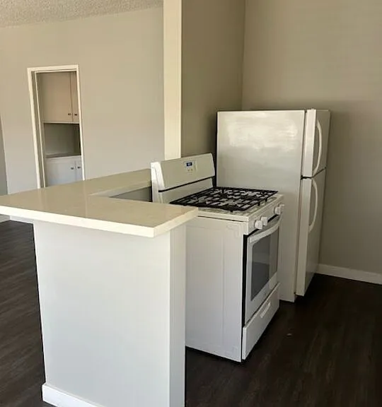 12766 Pacific Ave #5 — Photo 6