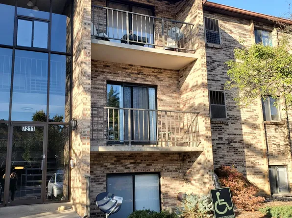 7211 Creekview Dr APT 8, Cincinnati, OH 45247