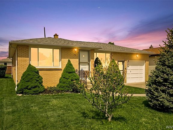 3rd image of 74 Constance Ln