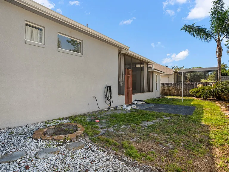 2810 University Acres Dr — Photo 38
