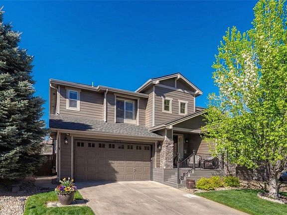 3rd image of 10761 Glengate Circle